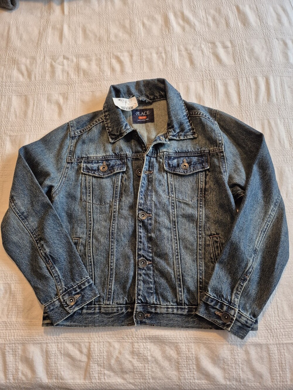 Children's Place boys size Medium or 7/8 blue jean jacket, button up NWT